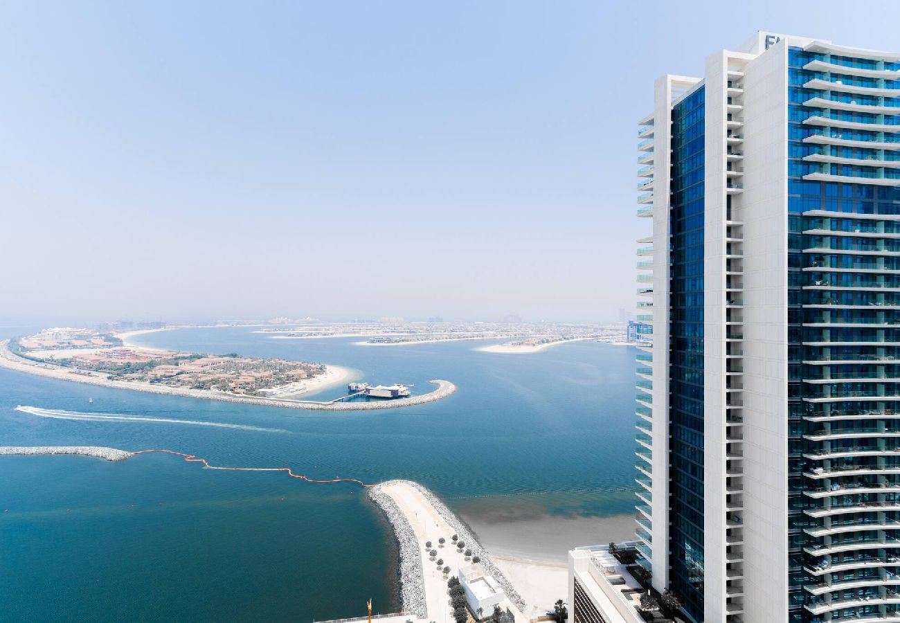 Apartment in Dubai - Apartment with Palm Jumeira View 