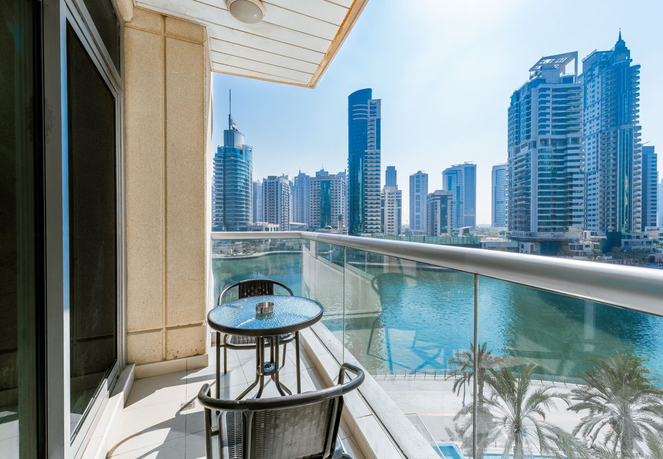 Apartment in Dubai - Luxury Home with full Marina and Canal View