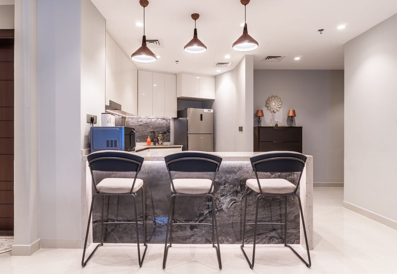 Apartment in Dubai - Modern & Stylish | Brand New 2 BHK