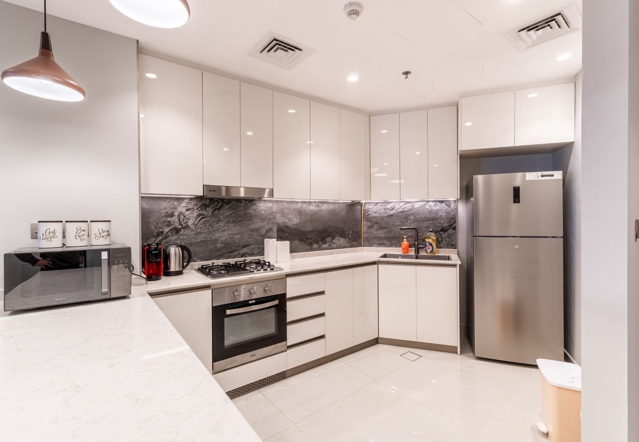 Apartment in Dubai - Modern & Stylish | Brand New 2 BHK