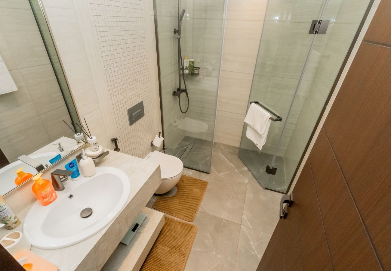 Apartment in Dubai - Modern & Stylish | Brand New 2 BHK