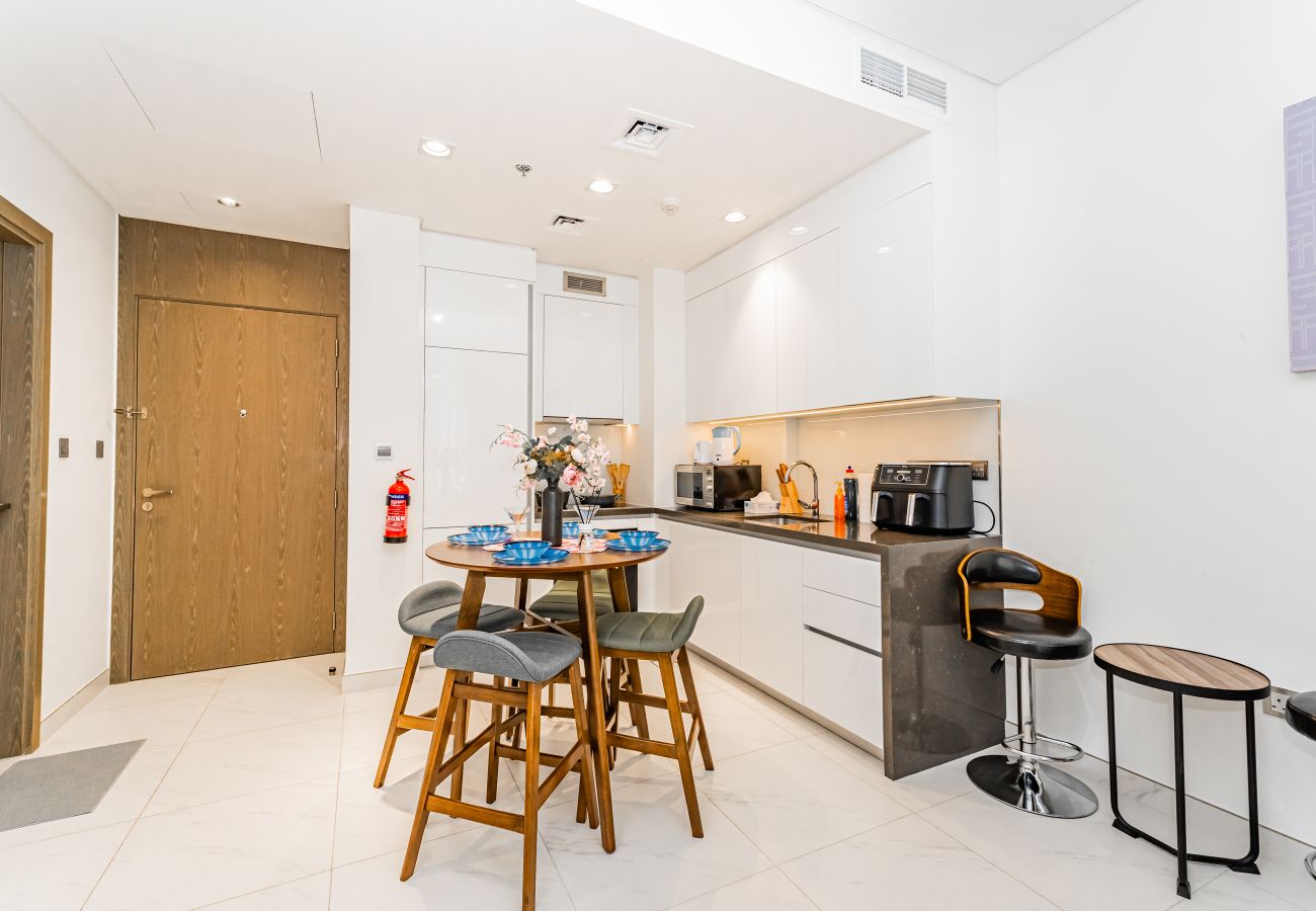 Apartment in Dubai - Premium 1BR  -  Lagoon Access,  District One - MBR City
