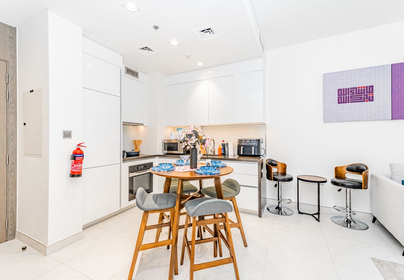 Apartment in Dubai - Premium 1BR  -  Lagoon Access,  District One - MBR City