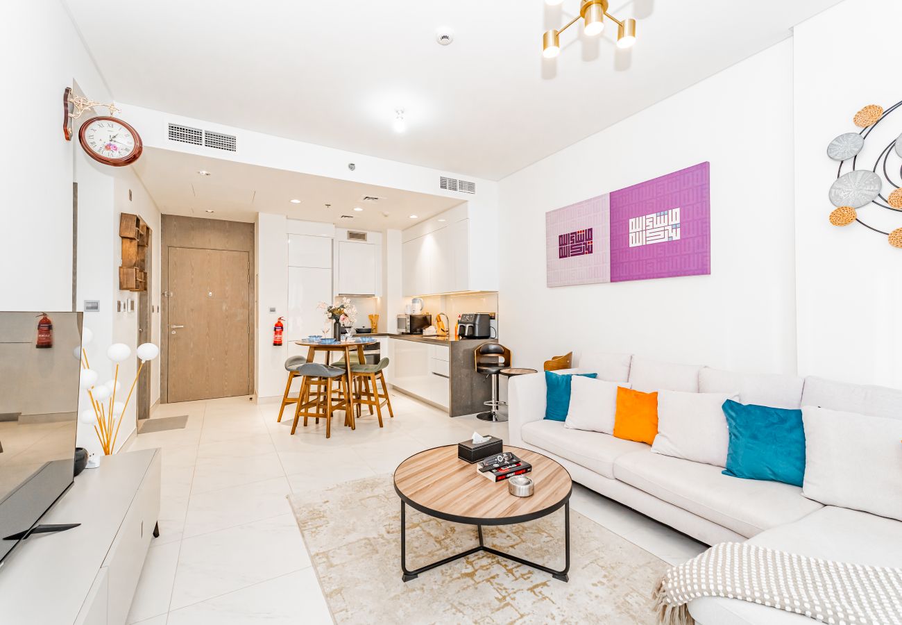 Apartment in Dubai - Premium 1BR  -  Lagoon Access,  District One - MBR City