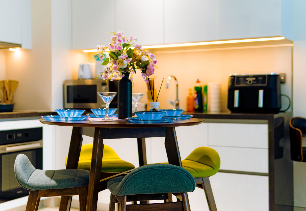 Apartment in Dubai - Premium 1BR  -  Lagoon Access,  District One - MBR City