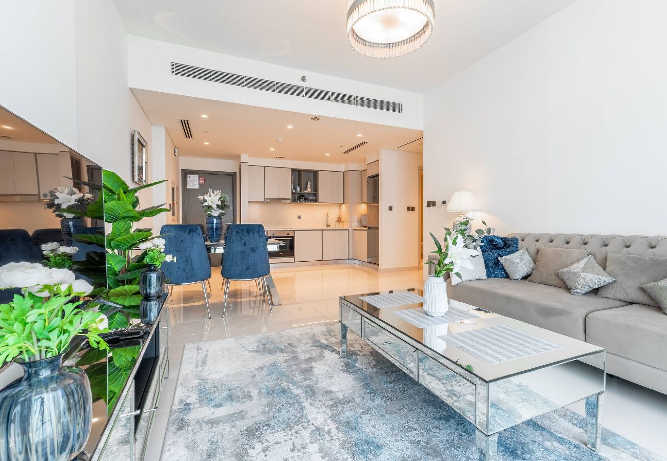 Apartment in Dubai - Sea View 1BR in Sunrise Bay | Beach Access 