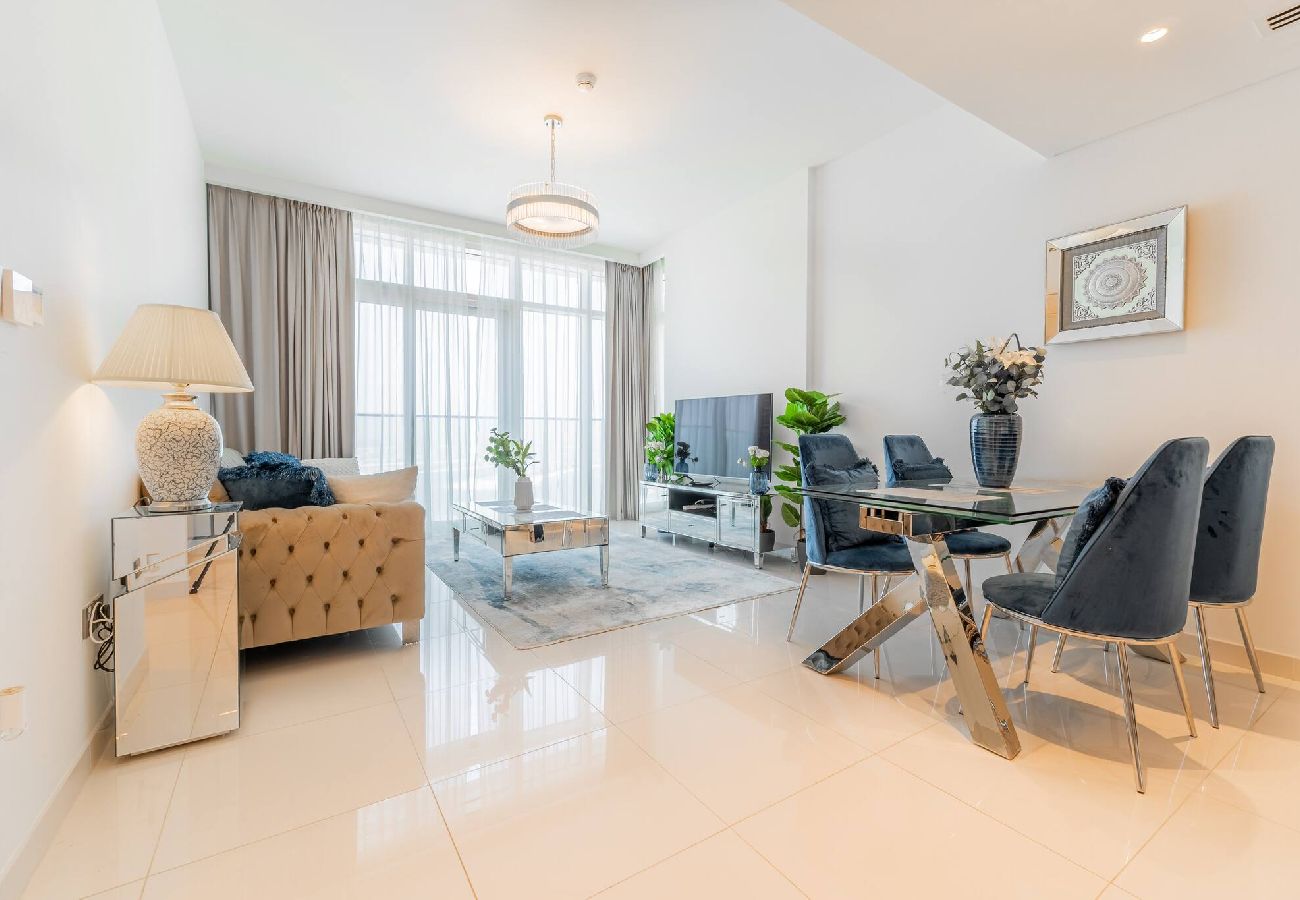 Apartment in Dubai - Sea View 1BR in Sunrise Bay | Beach Access 